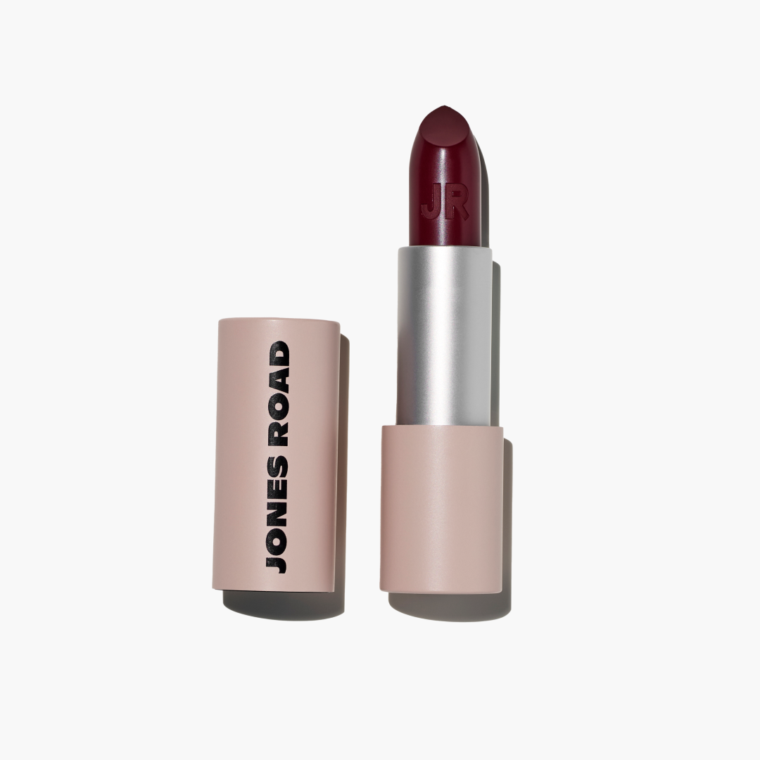ClassicLip_Wine_01_e3960ba5-bc86-42ea-a608-1c8f99074eda.png